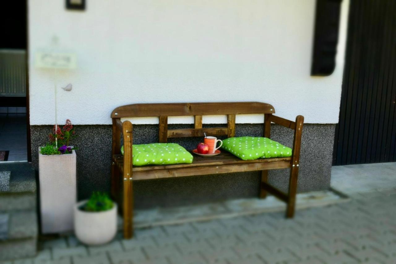 Ferienwohnung Juedel Mit Saunanutzung Gruenhain-Beierfeld Bagian luar foto