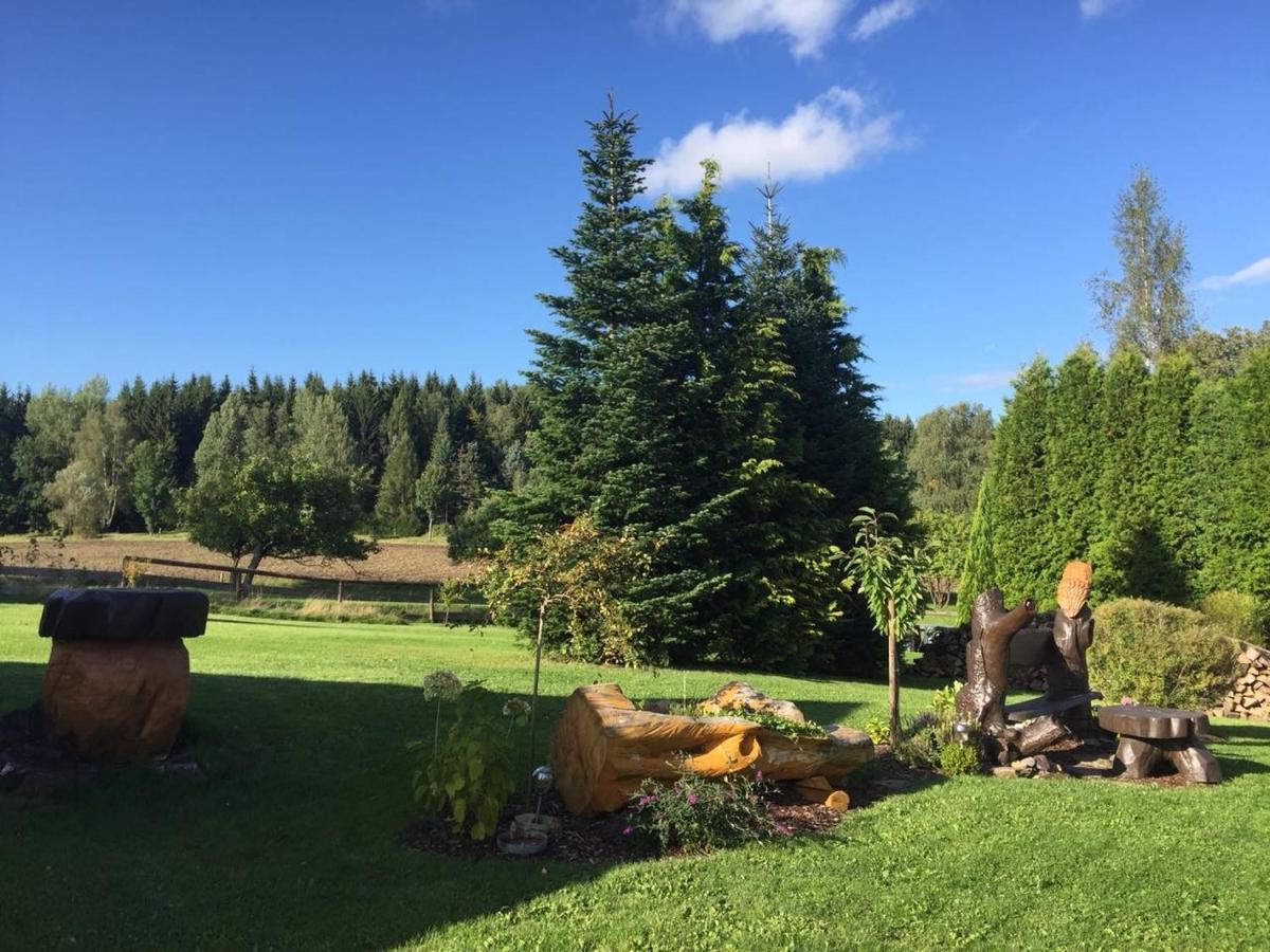 Ferienwohnung Juedel Mit Saunanutzung Gruenhain-Beierfeld Bagian luar foto